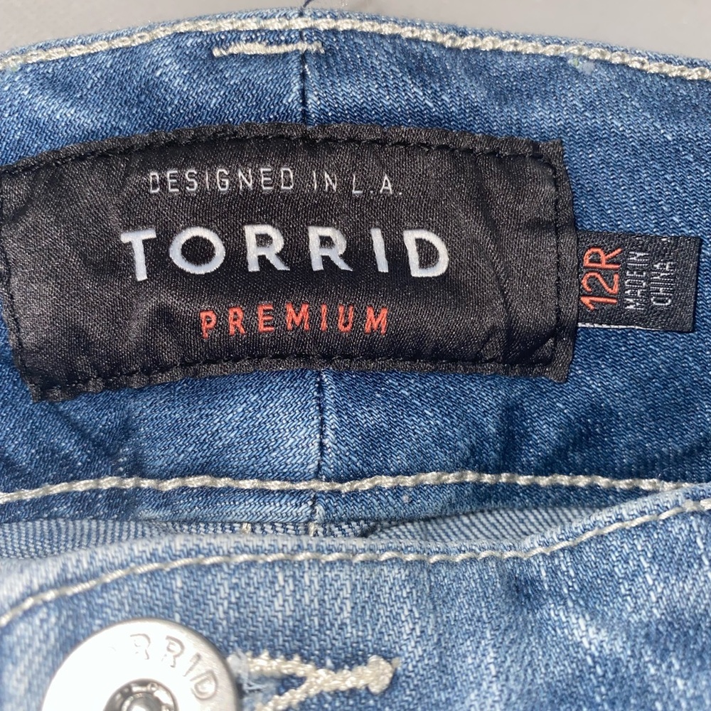 Torrid Plus Size Skinny Jeggings - Picture 7 of 10